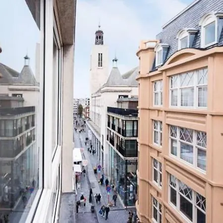 Zonnig & Gezellig Appartement Wapenplein Oostende Centrum Апартаменти