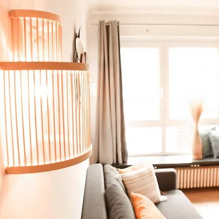 Zonnig & Gezellig Appartement Wapenplein Oostende Centrum Остенде