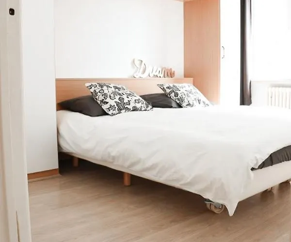 Zonnig & Gezellig Centrum 公寓