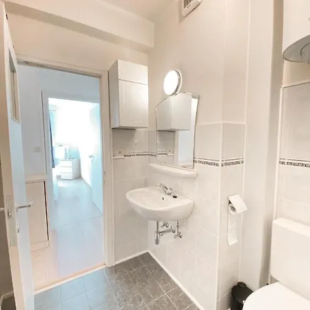 Zonnig & Gezellig Centrum Apartman Ostende